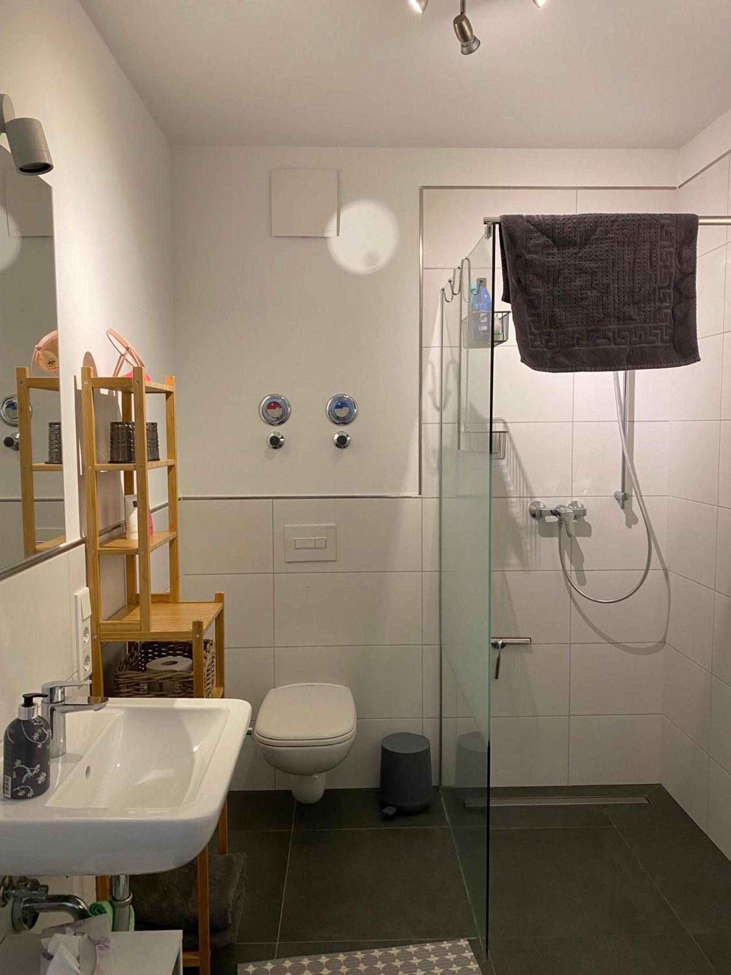 Exklusive Ferienwohnung 5Km Vom Centrum Bremen Luaran gambar